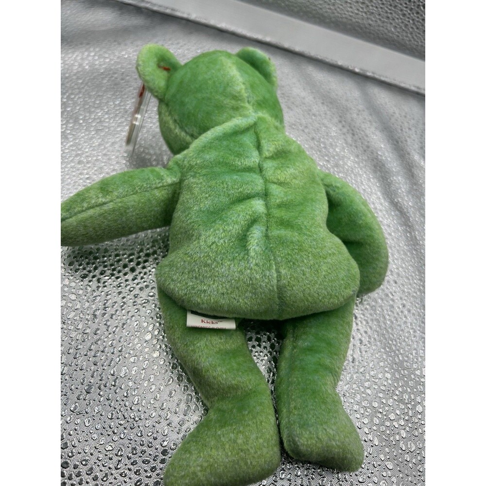 Ty Beanie Baby Collection 1998/99 - Kicks The Green Soccer Bear, TAG ERROR Rare - Picture 4 of 6